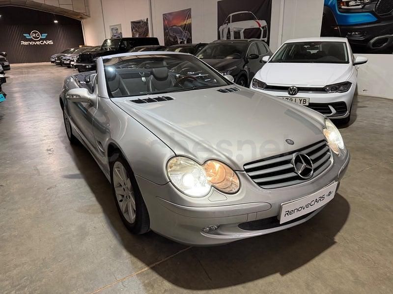 Usado Mercedes SL500 306 CV (225 kW) 2001 Gris / plata Descapotable