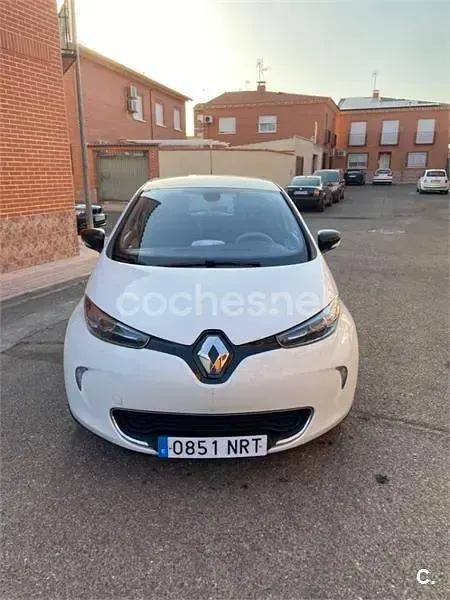 Usado Renault Zoe Life 64 kW (88 CV) 2015 Eléctrico Utilitario