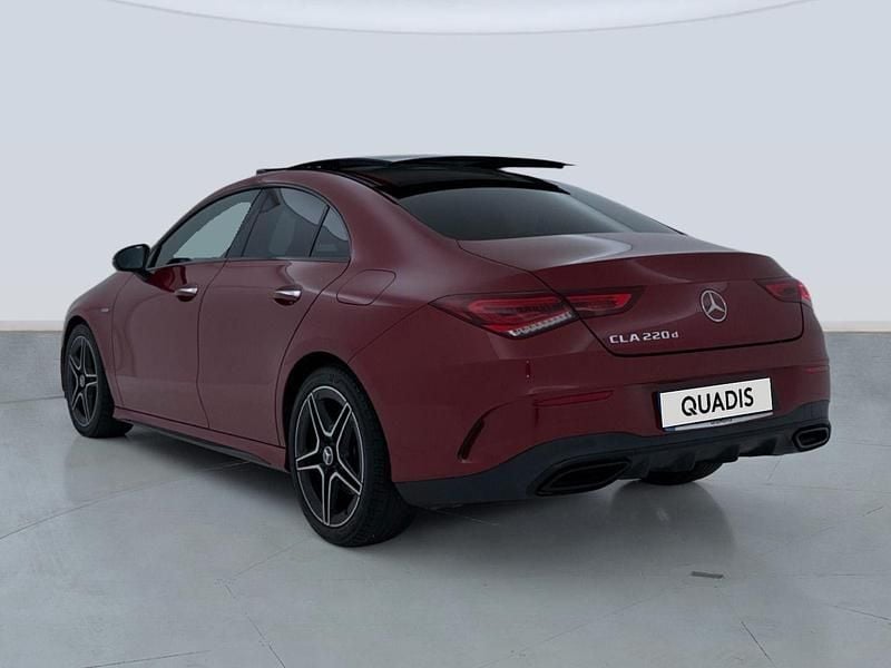 Usado Mercedes CLA220 190 CV (139 kW) 2022 Rojo Berlina