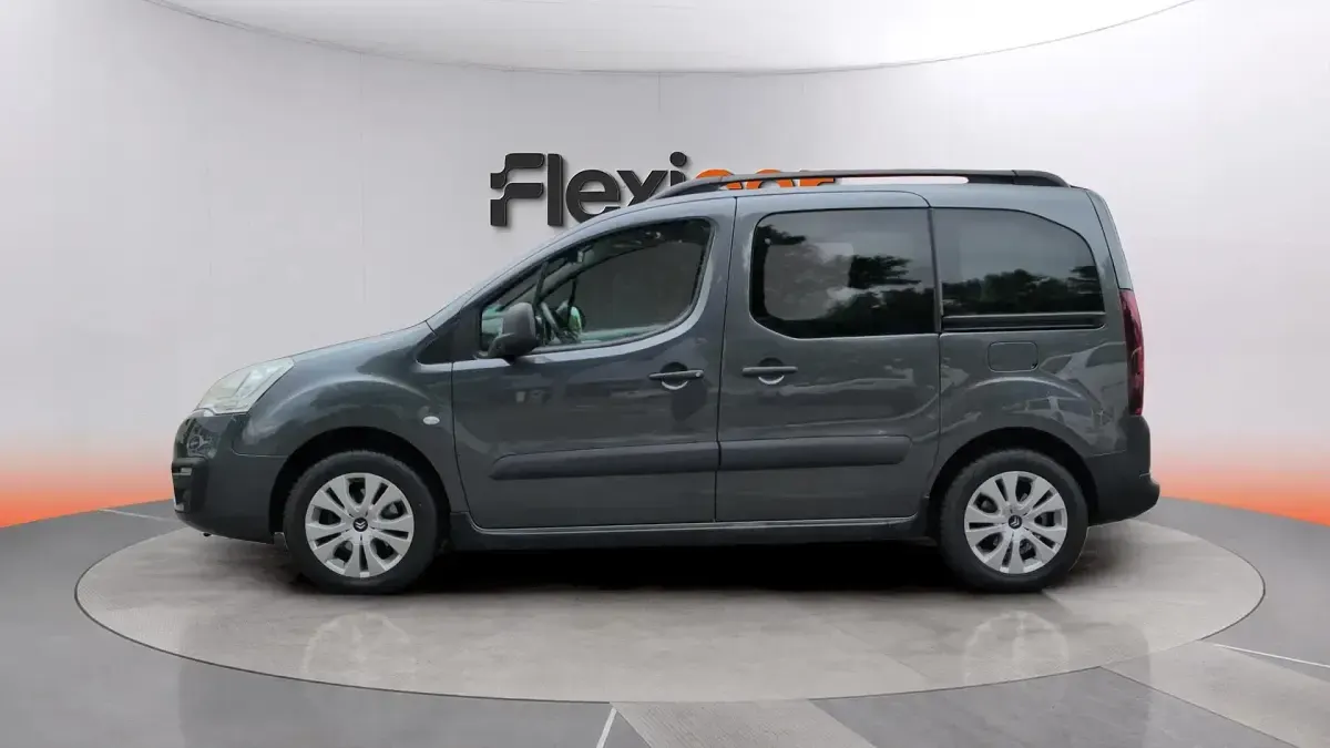 Usado Citroën Berlingo Live 101 CV (74 kW) 2018 Gris Monovolumen
