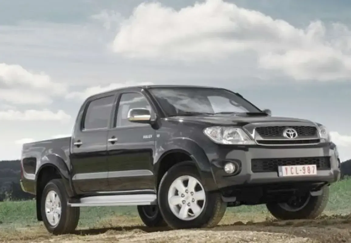 Usado Toyota HiLux 144 CV (105 kW) 2022 Blanco Pickup/Camioneta