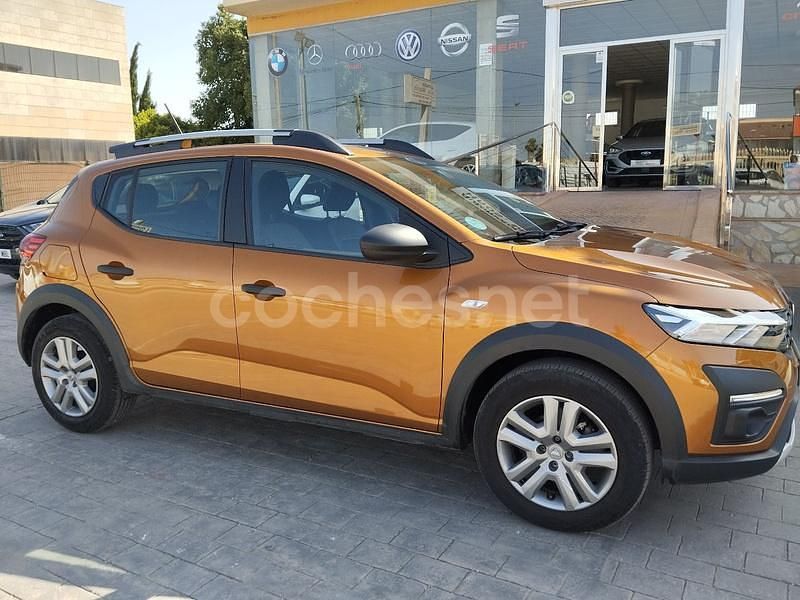 Naranja Usado 2022 Dacia Sandero Expression Utilitario | 14.700 € (Precio justo) - Imagen 1/4