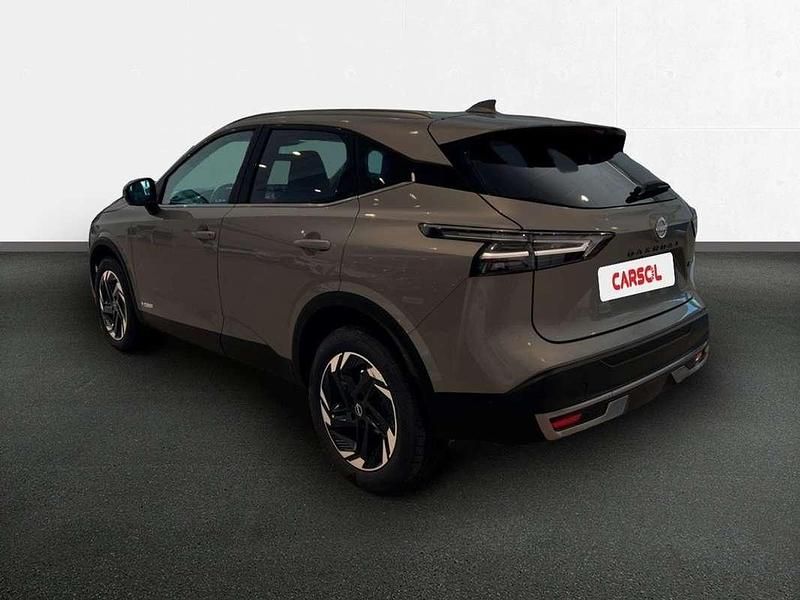 Usado Nissan Qashqai N-Connecta 190 CV (139 kW) 2025 Gris SUV