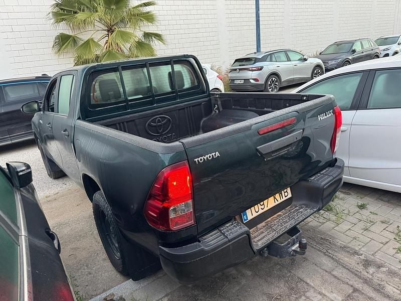 Usado Toyota HiLux 150 CV (110 kW) 2019 Verde Pickup/Camioneta