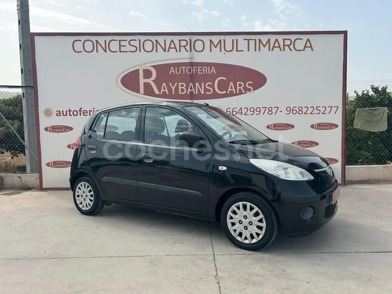 Negro Usado 2011 Hyundai i10 GLS Utilitario | 5900 € (Precio justo) - Imagen 1/4
