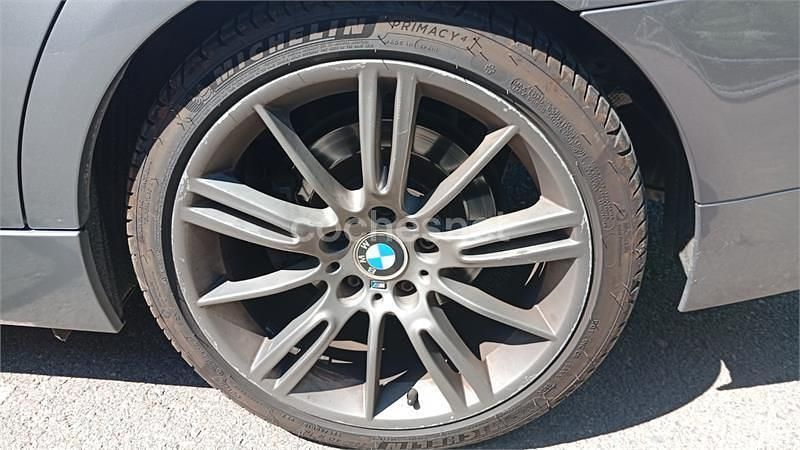 Usado BMW 318 143 CV (105 kW) 2012 Gris / plata Familiar