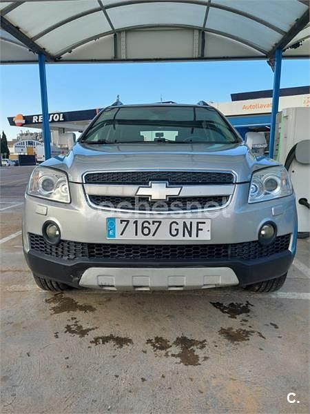 Gris / plata Usado 2008 Chevrolet Captiva LT SUV | 5650 € (Precio justo) - Imagen 1/4