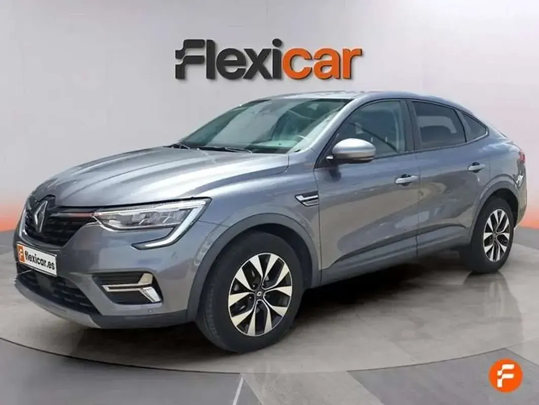 Usado Renault Arkana Evolution 140 CV (102 kW) 2023 Gris SUV