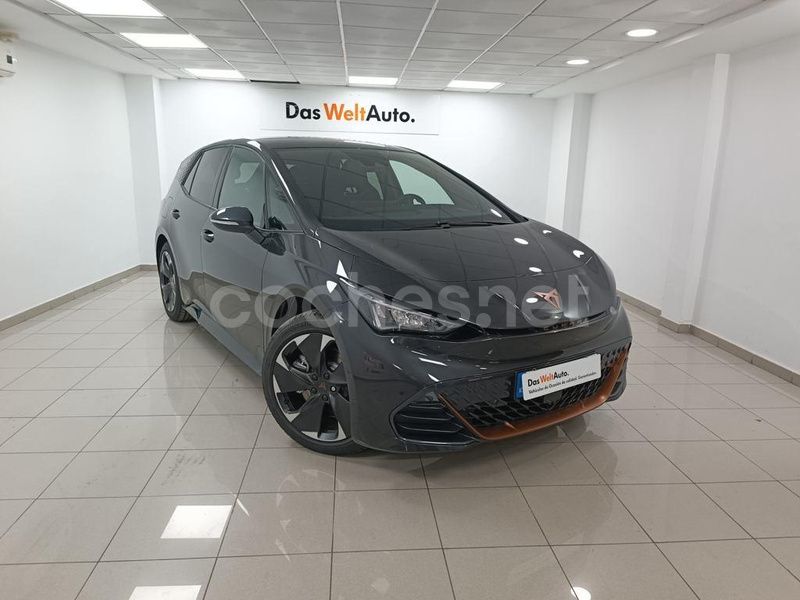 Gris Usado 2023 Cupra Born e-Boost Utilitario | 29.900 € (Precio justo) - Imagen 1/4