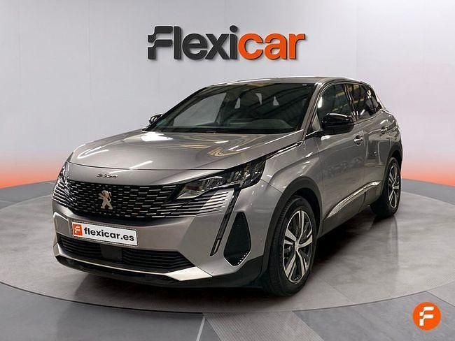 Usado Peugeot 3008 Allure 130 CV (95 kW) 2023 Gris SUV