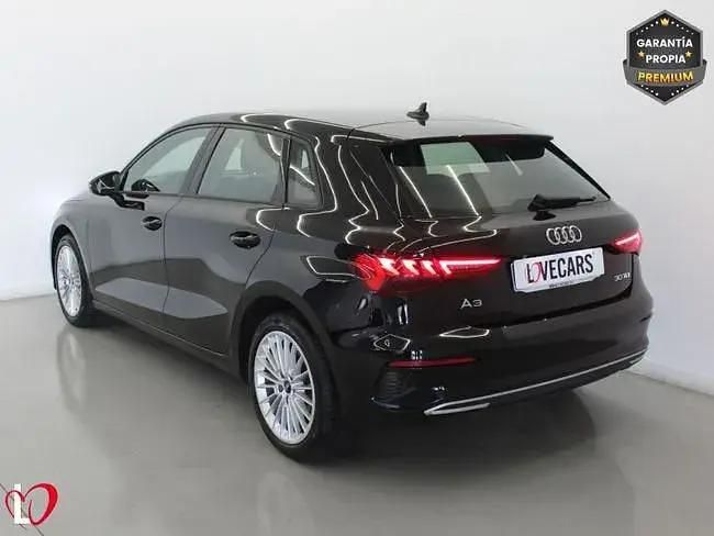 Occasion Audi A3 Advanced Plus 116 PK (85 kW) 2021 Zwart Sedan