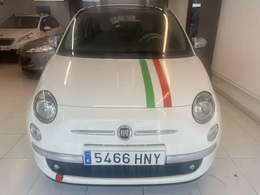 Usado Fiat 500 Lounge 69 CV (50 kW) 2013 Blanco Utilitario