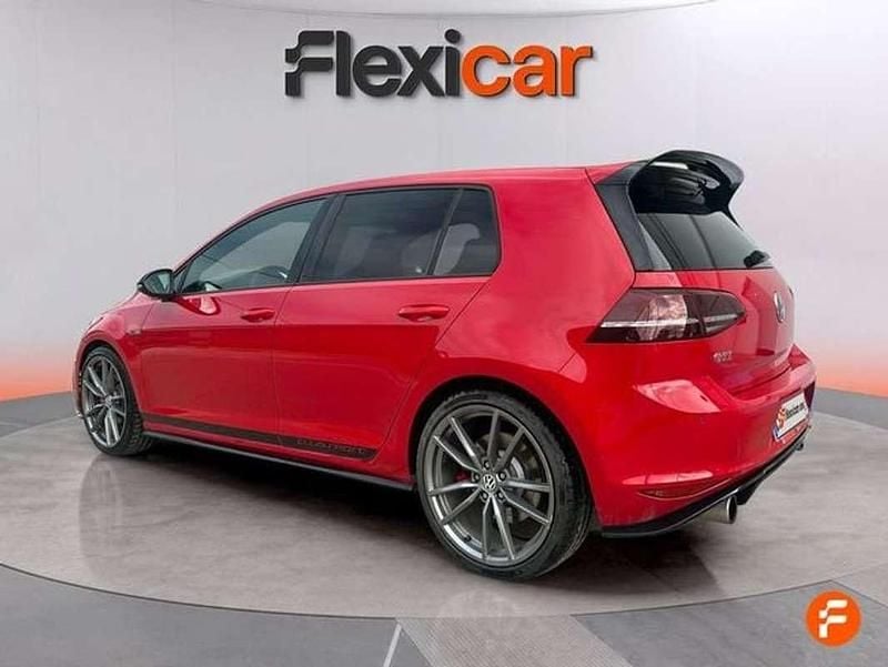 Usado VW Golf VII GTI 265 CV (194 kW) 2017 Rojo Utilitario