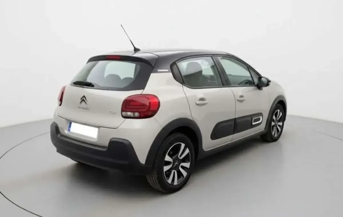 Usado Citroën C3 PureTech 83 CV (61 kW) 2023 Beige Utilitario