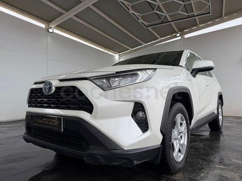 Usado Toyota RAV4 Hybrid Business Edition 218 CV (160 kW) 2021 Blanco SUV