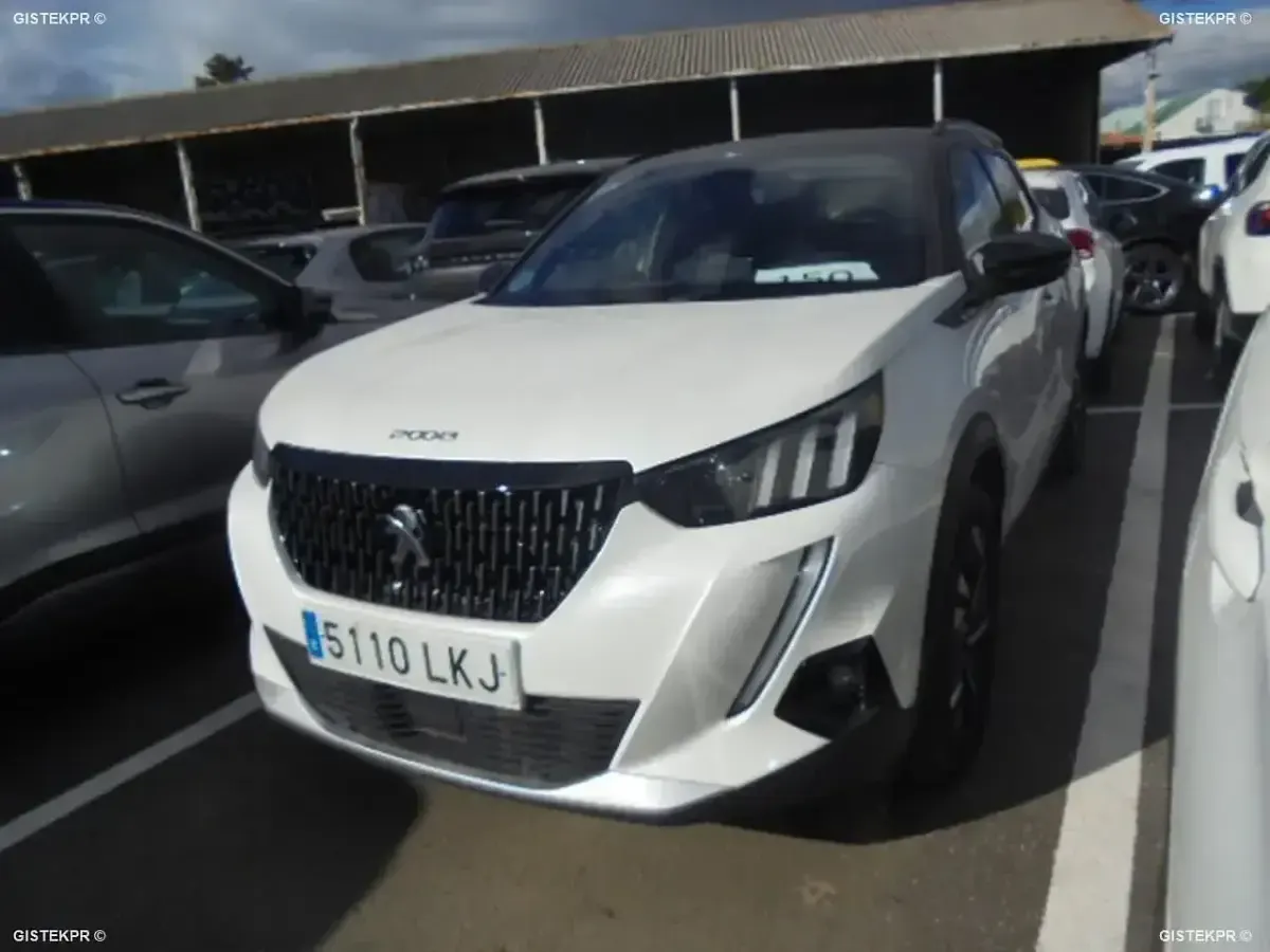 Usado Peugeot 2008 GT-line 100 CV (73 kW) 2020 Blanco SUV