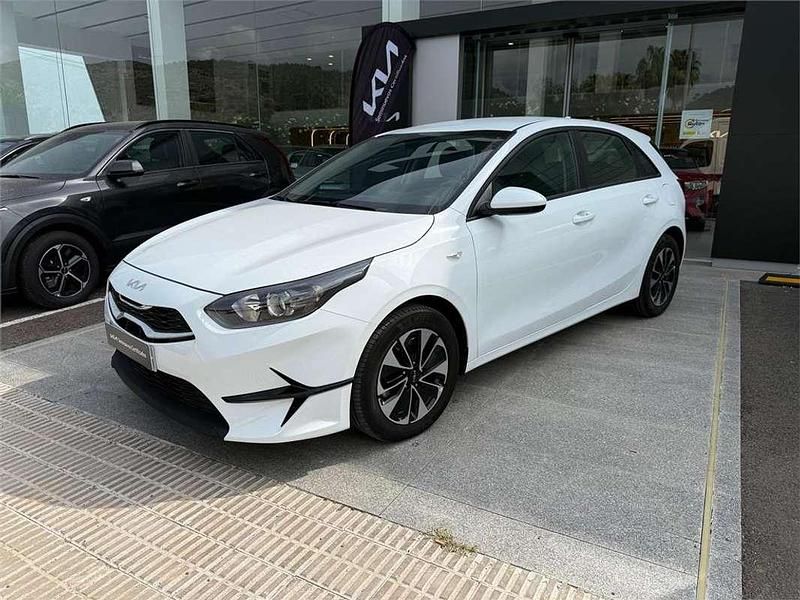 Usado 2024 Kia Ceed Utilitario | 16.800 € (Buen precio) - Imagen 1/4