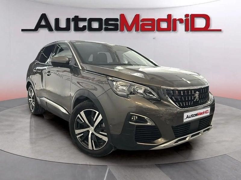Usado Peugeot 3008 Allure 225 CV (165 kW) 2020 Gris / plata SUV