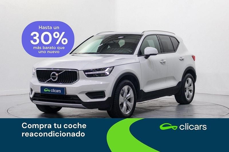 Usado Volvo XC40 Momentum 190 CV (139 kW) 2018 Blanco SUV