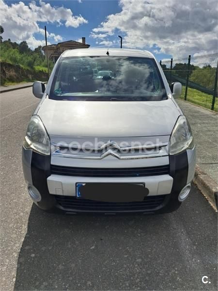 Gris / plata Usado 2012 Citroën Berlingo Monovolumen | 7900 € (Buen precio) - Imagen 1/4