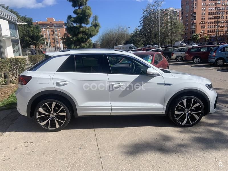 Blanco Usado 2024 VW T-Roc R-line SUV | 31.700 € (Caro) - Imagen 1/4