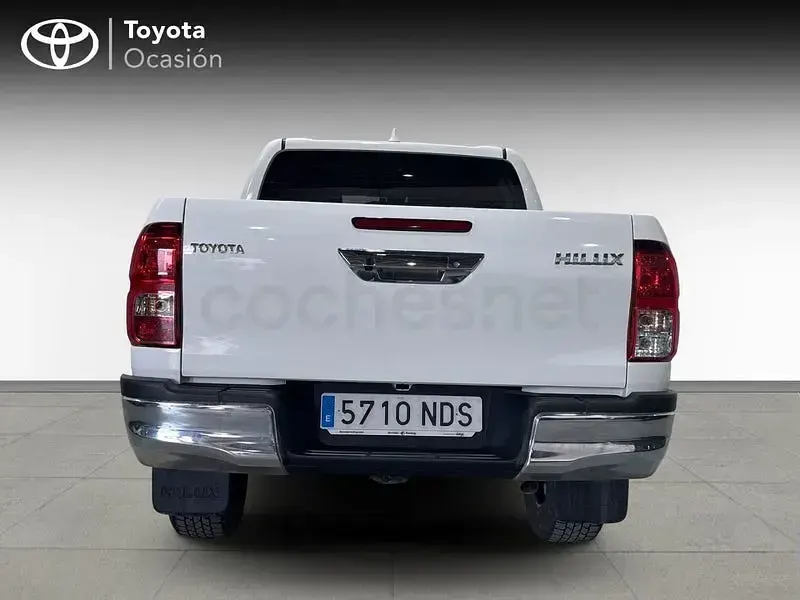 Usado Toyota HiLux 150 CV (110 kW) 2025 Blanco Pickup/Camioneta