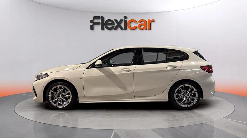 Usado BMW 118 136 CV (100 kW) 2024 Blanco Utilitario