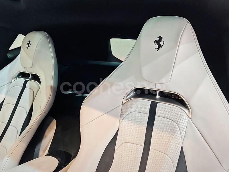 Nuevo Ferrari 12 Cilindri 830 CV (610 kW) 2025 Gris / plata Coupe