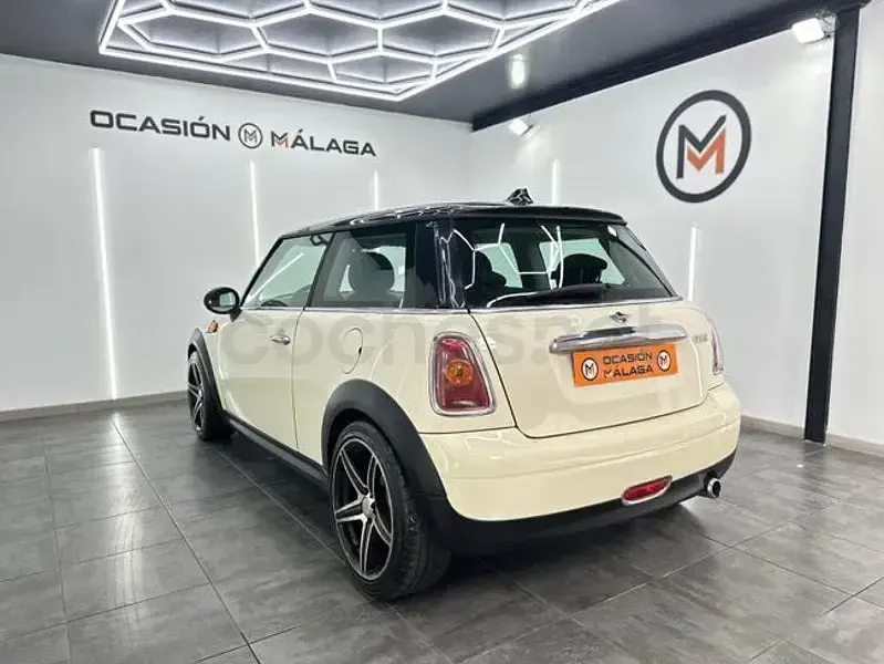 Usado Mini Cooper 120 CV (88 kW) 2008 Beige Utilitario