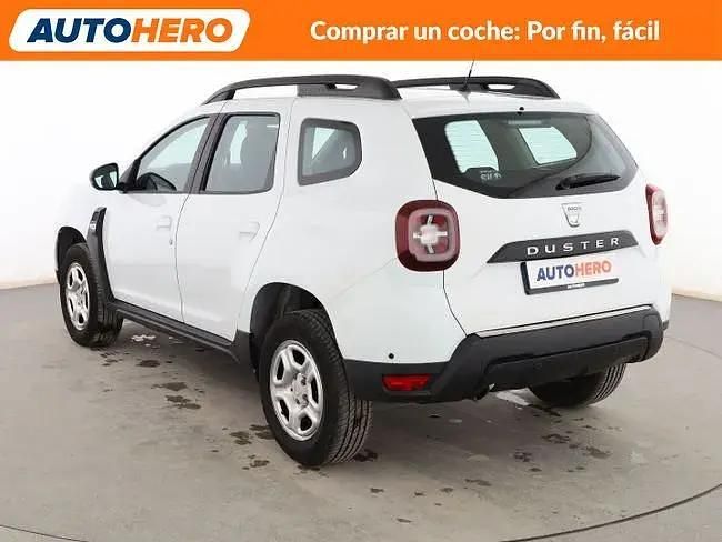Usado Dacia Duster Comfort 115 HP (84 kW) 2018 Branco SUV