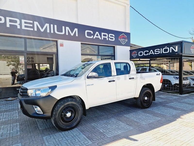 Usado Toyota HiLux 150 CV (110 kW) 2020 Blanco Pickup/Camioneta