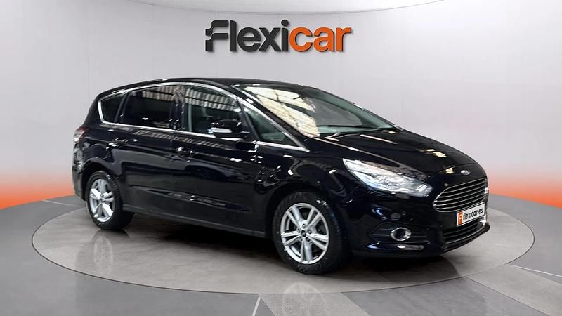 Używany Ford S-MAX Titanium 150 KM (110 kW) 2018 Minivan