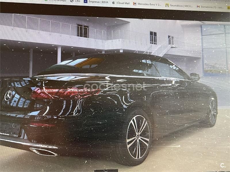 Usado Mercedes E400 330 CV (242 kW) 2022 Negro Descapotable
