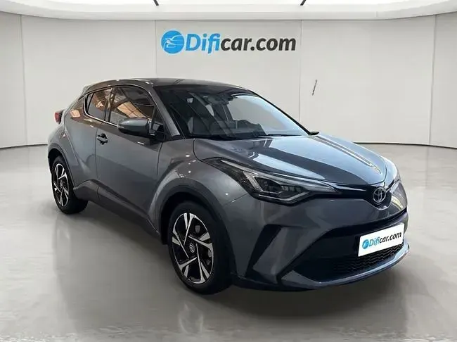 Usado Toyota C-HR Advance 122 CV (89 kW) 2023 Gris SUV
