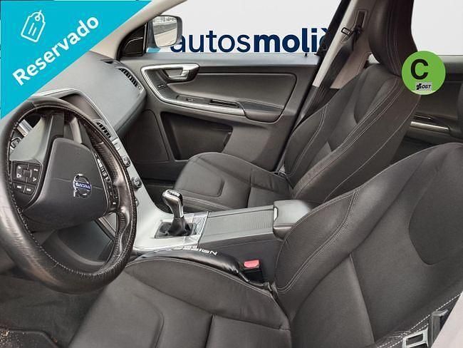 Usado Volvo XC60 Kinetic 150 CV (110 kW) 2017 Negro SUV