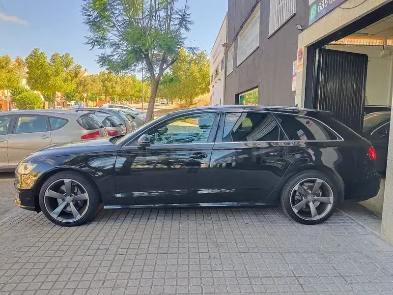 Usado Audi A6 150 CV (110 kW) 2016 Negro Familiar