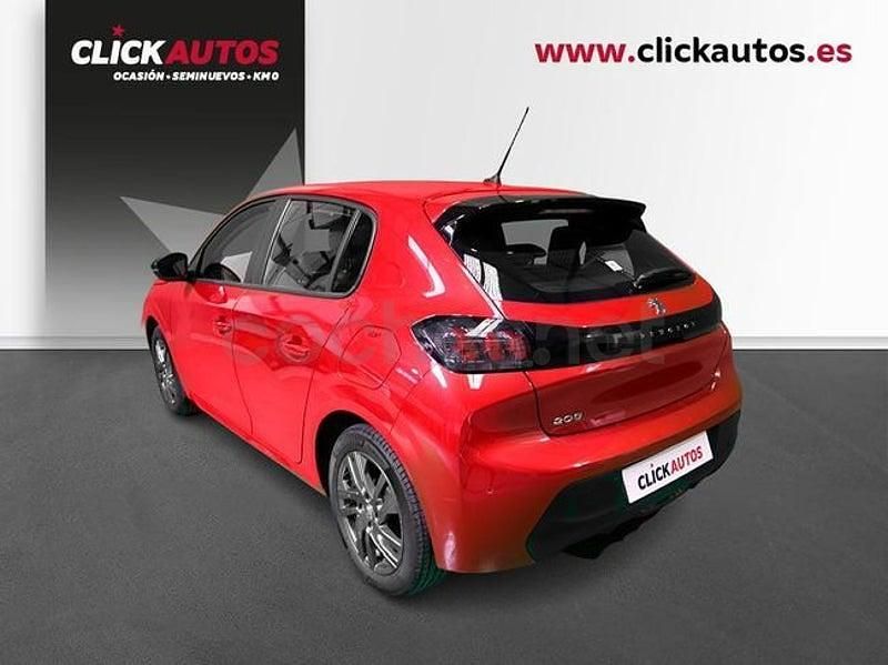 Usado Peugeot 208 Active 100 CV (73 kW) 2021 Rojo Utilitario
