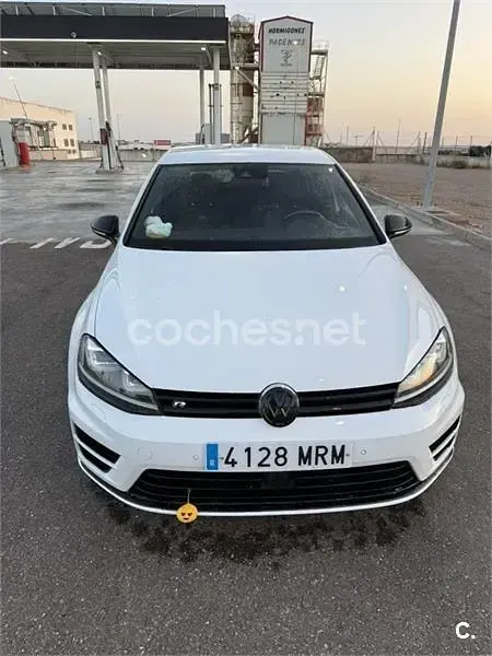 Usado VW Golf VII R 300 CV (220 kW) 2015 Blanco Berlina