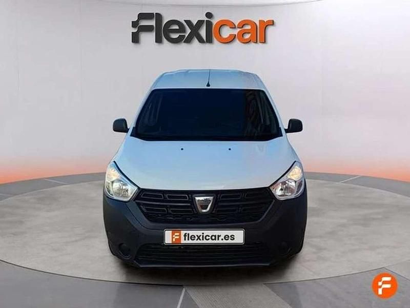 Usado Dacia Dokker Essentiel 95 CV (69 kW) 2019 Blanco Monovolumen