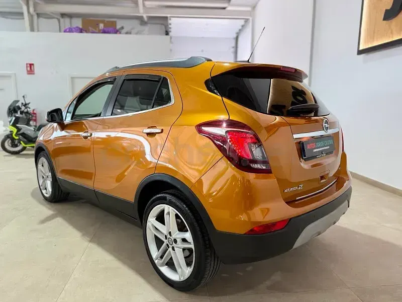 Usado Opel Mokka X Selective 136 CV (100 kW) 2017 Naranja SUV