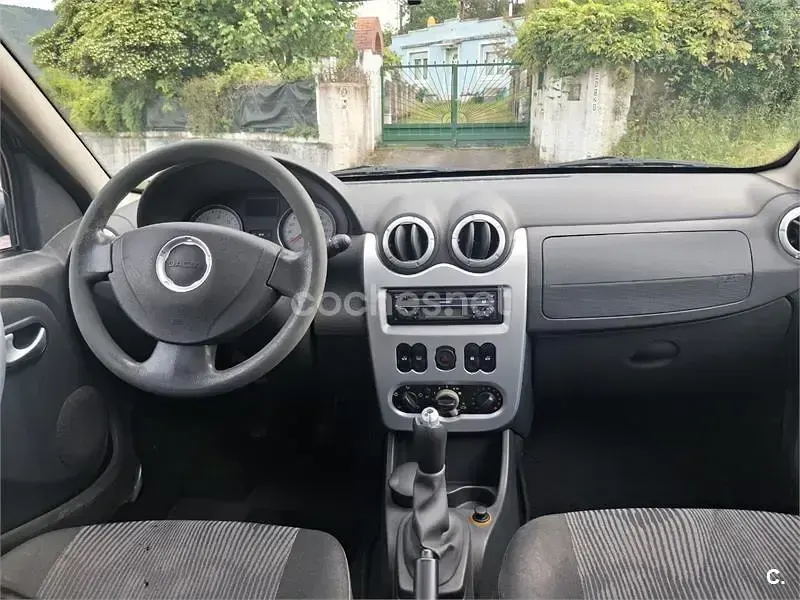 Brugt Dacia Sandero Ambiance 75 HK (55 kW) 2010 Blå Sedan