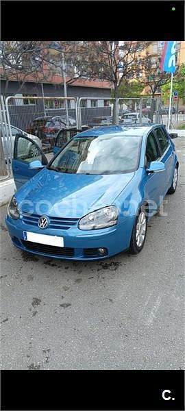 Usado VW Golf IV Highline 105 CV (77 kW) 2006 Azul Berlina
