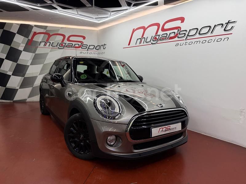 Gris / plata Usado 2018 Mini Cooper D Utilitario | 17.900 € (Precio justo) - Imagen 1/4