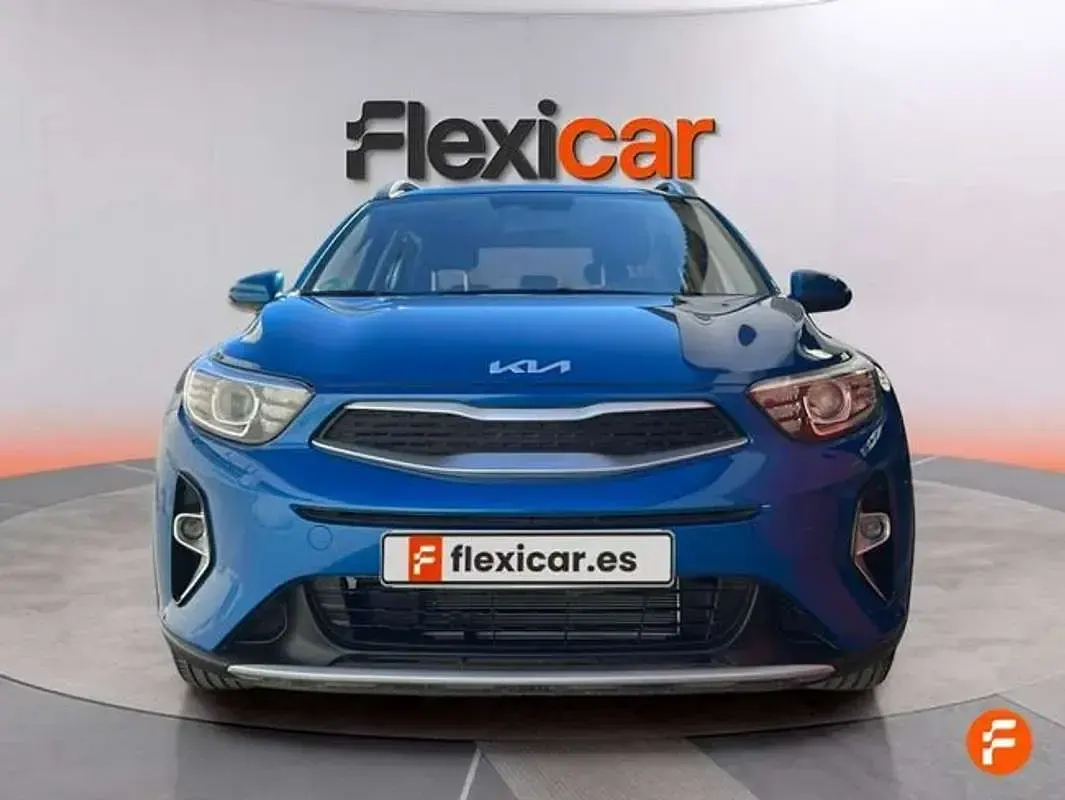 Usado Kia Stonic 79 CV (58 kW) 2025 Azul SUV