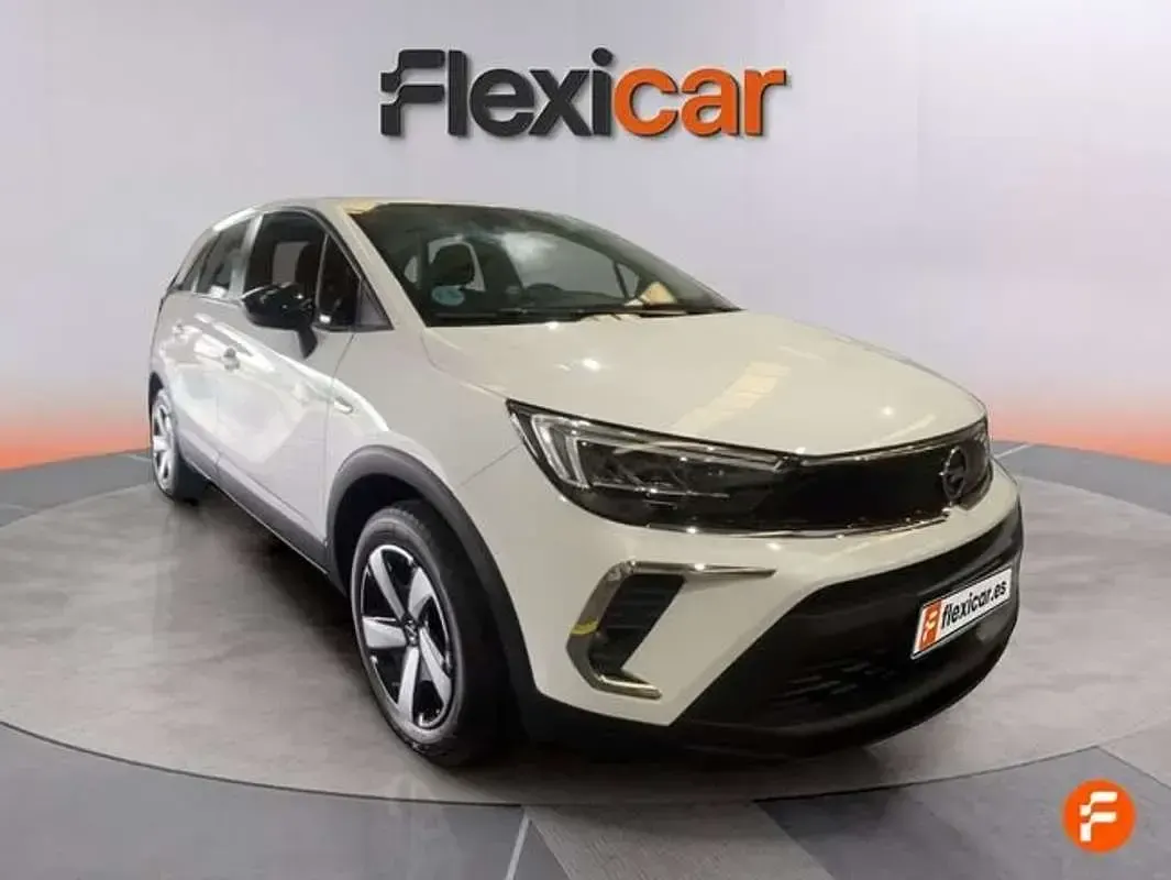 Usado Opel Crossland Edition 102 CV (75 kW) 2021 Blanco SUV