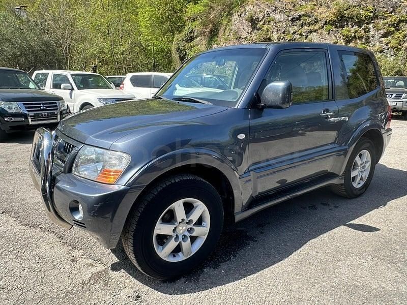 Usado Mitsubishi Montero Intense 160 CV (117 kW) 2006 Gris / plata SUV