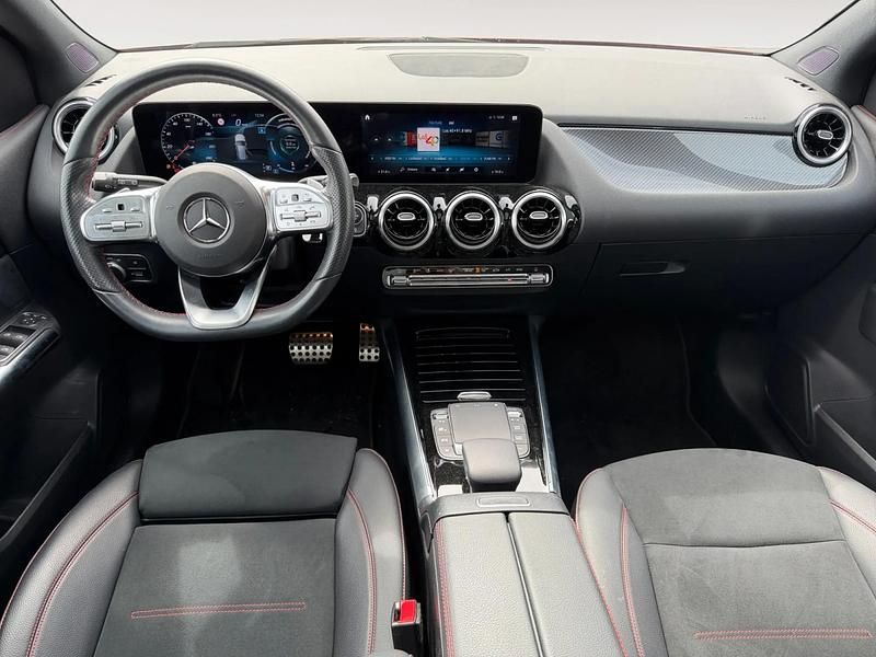 Usado Mercedes B200 163 CV (119 kW) 2022 Rojo Monovolumen