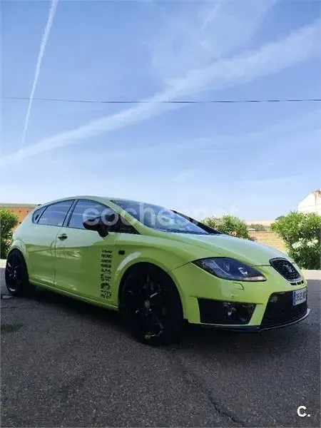 Usado Seat Leon CUPRA 265 CV (194 kW) 2010 Verde Utilitario