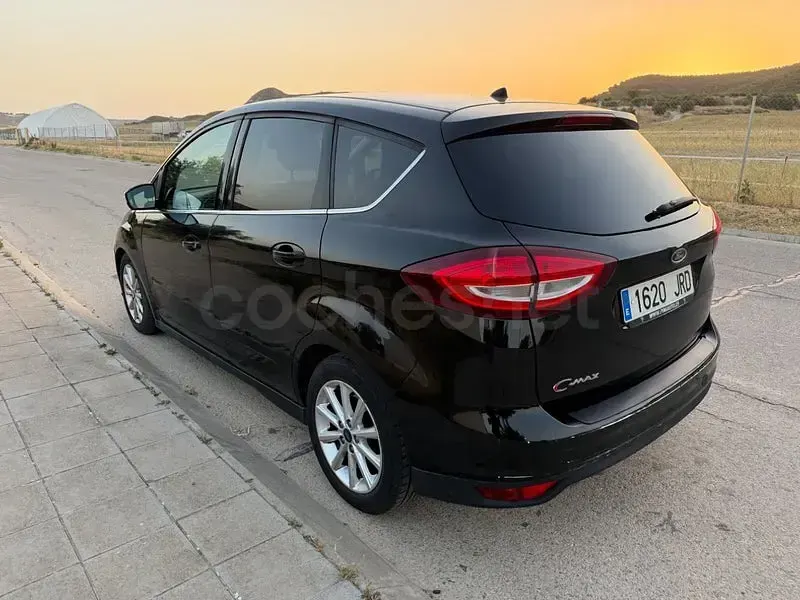 Usado Ford C-MAX Business Edition 120 CV (88 kW) 2016 Negro Monovolumen