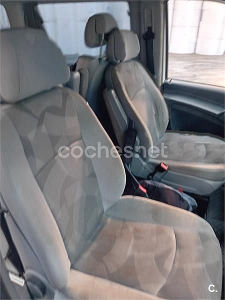 Usado Mercedes Viano 116 CV (85 kW) 2010 Blanco Monovolumen